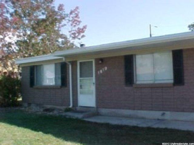 1619 Davis Dr, Layton, UT 84041 — photo 2