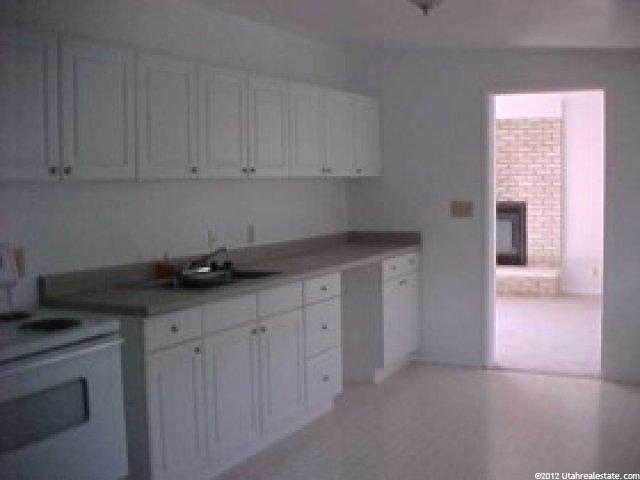1619 Davis Dr, Layton, UT 84041 — photo 5