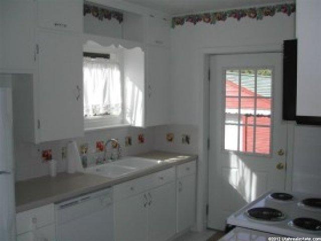 2207 Polk Ave, Ogden, UT 84401 — photo 3