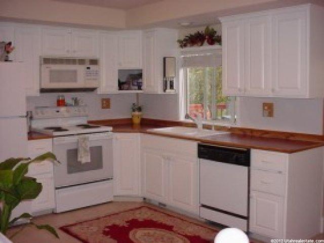 10472 Larkspur Dr, Sandy, UT 84094 — photo 5