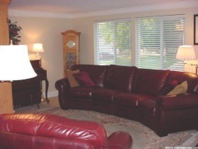 10472 Larkspur Dr, Sandy, UT 84094 — photo 7
