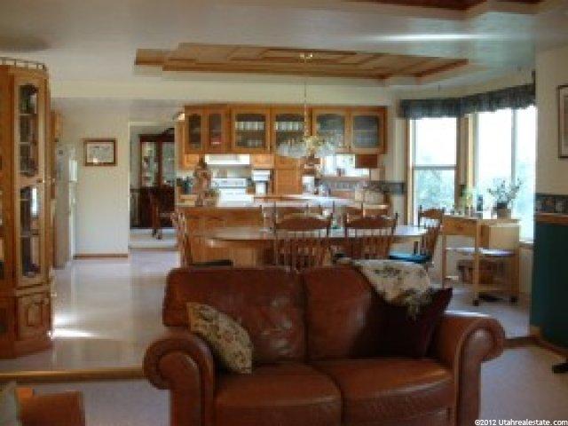 1943 E Stalbridge Cir S, Sandy, UT 84093 — photo 4
