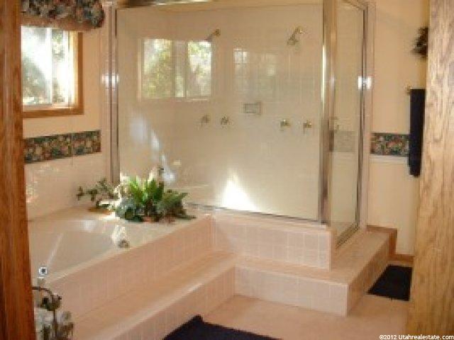 1943 E Stalbridge Cir S, Sandy, UT 84093 — photo 6