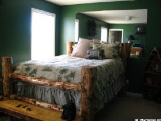 1926 N 2225 W, Clinton, UT 84015 — photo 4