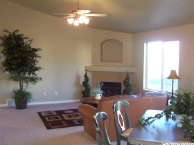 1836 N 2750 W, Clinton, UT 84015 — photo 3
