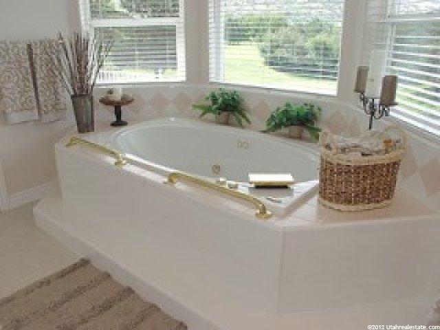 1916 Shadow Oak Ln, Sandy, UT 84092 — photo 8
