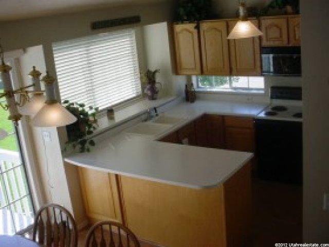 174 E Shadowbrook Ln, Kaysville, UT 84037 — photo 3