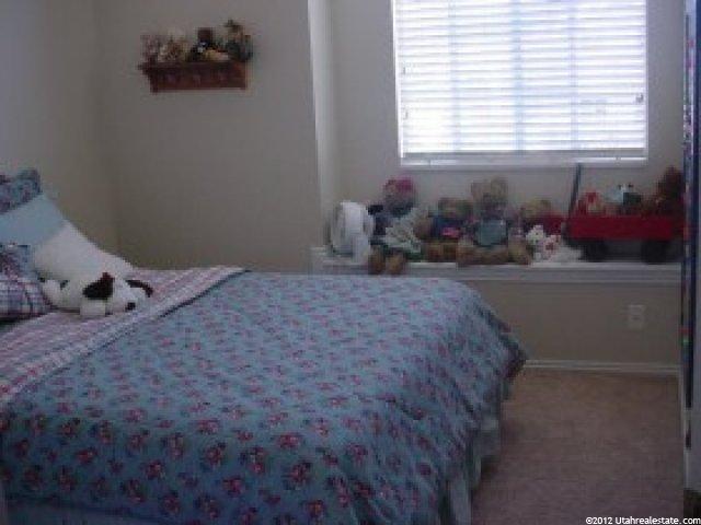 174 E Shadowbrook Ln, Kaysville, UT 84037 — photo 5