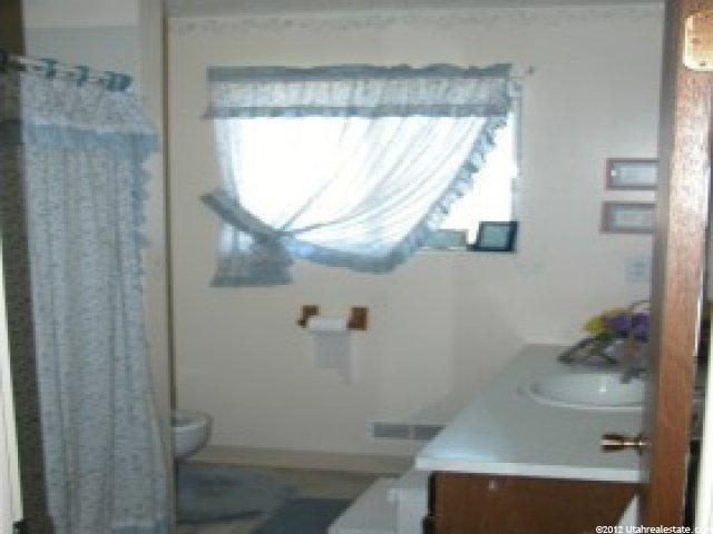 3048 W 4325 S, Roy, UT 84067 — photo 6