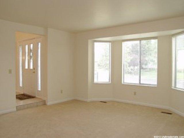 2583 Willow Hills Dr, Sandy, UT 84093 — photo 2