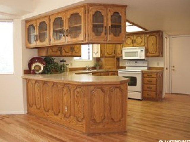 2583 Willow Hills Dr, Sandy, UT 84093 — photo 4