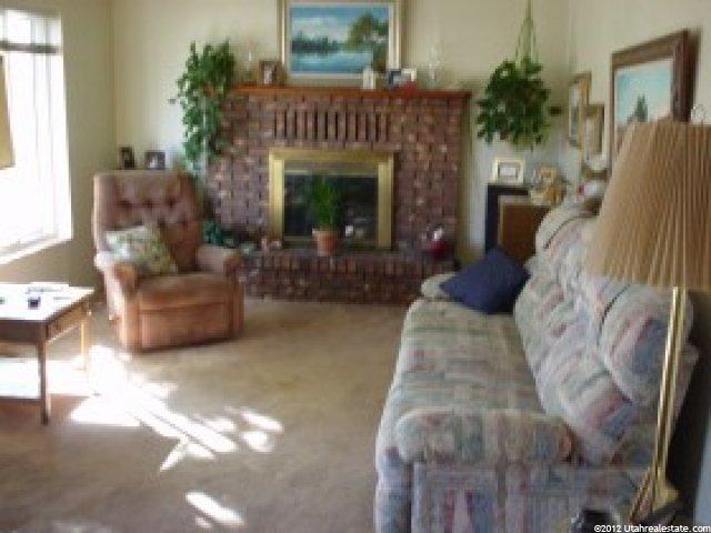 182 W 350 N, Clearfield, UT 84015 — photo 2