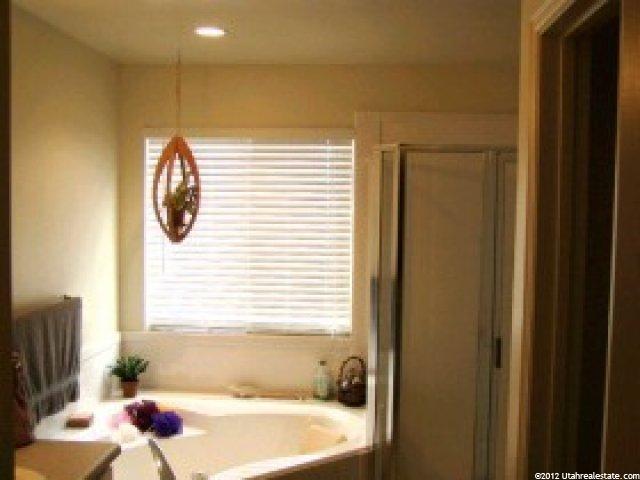 213 Mountain Peak Dr, Draper, UT 84020 — photo 3