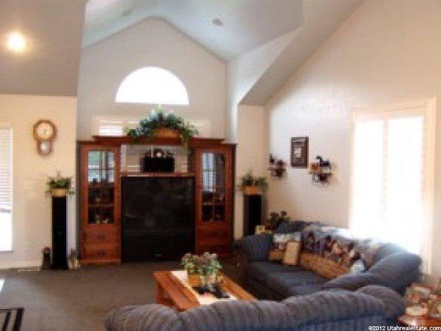 8032 S 300 E, Sandy, UT 84070 — photo 3