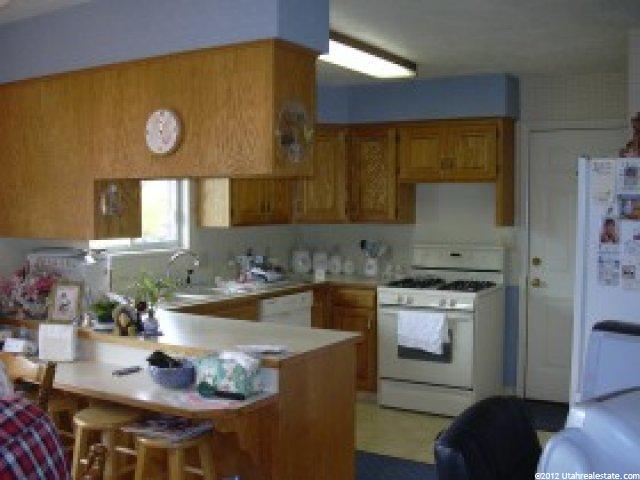 65 W 600 S, Mt Pleasant, UT 84647 — photo 6