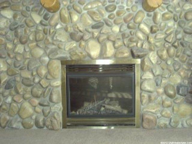 1162 W 2400 N, Clinton, UT 84015 — photo 3