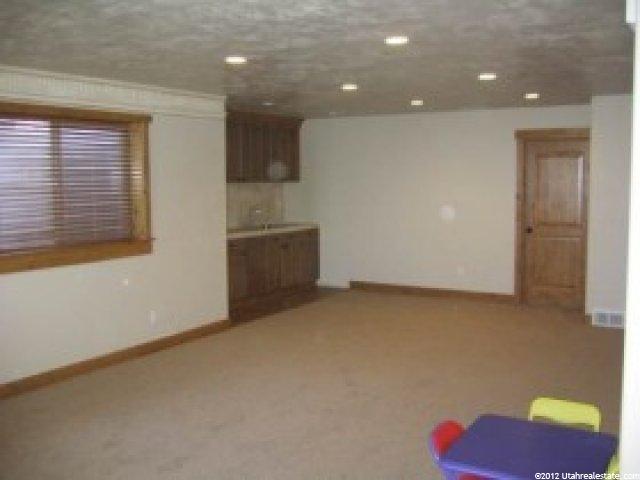 4229 S Scenic Cir E, Bountiful, UT 84010 — photo 7