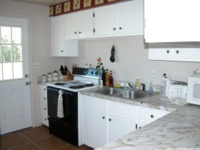 9391 E 500 S, Huntsville, UT 84317 — photo 3