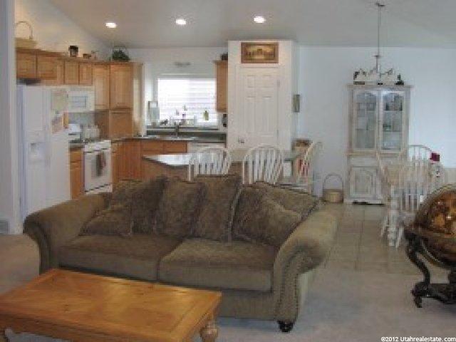 316 E 1900 S, Clearfield, UT 84015 — photo 2