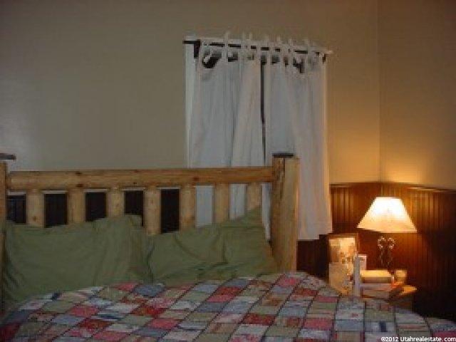 273 W 200 N, Bountiful, UT 84010 — photo 4