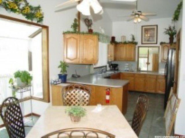 756 Quaking Aspen Dr, Murray, UT 84123 — photo 3
