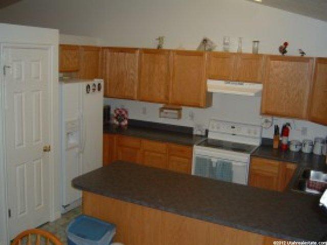1301 N 2325 W, Layton, UT 84041 — photo 6