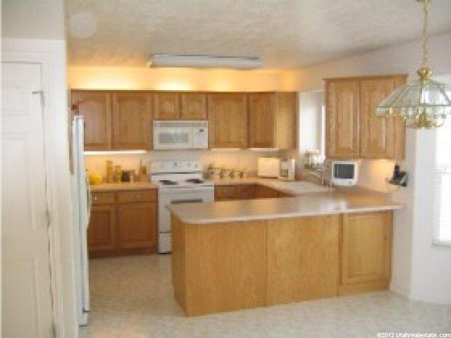 1913 N 80 E, Layton, UT 84041 — photo 2