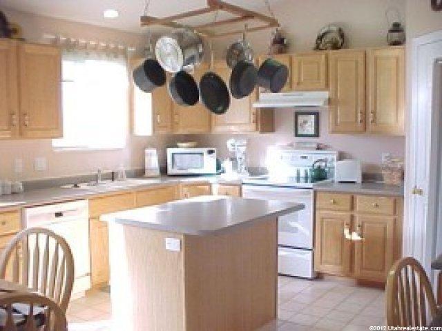 4950 Cedar Point Peak Dr, Riverton, UT 84065 — photo 3