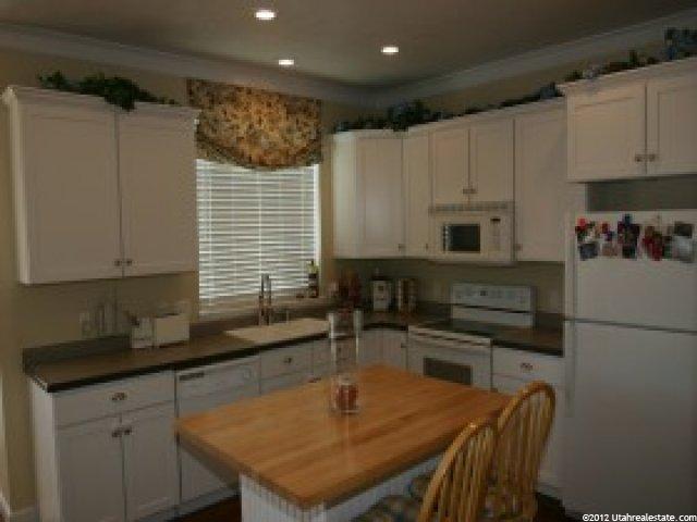 9 Andrews Ln, Providence, UT 84332 — photo 2