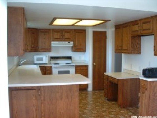 480 Spurlock St, Layton, UT 84041 — photo 4