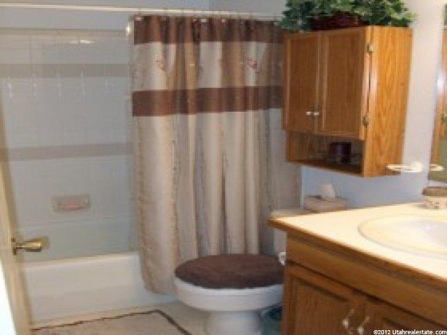 258 E 2600 N, North Logan, UT 84341 — photo 6