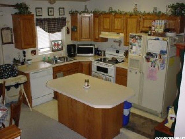5845 S 4025 W, Roy, UT 84067 — photo 5
