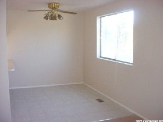 11945 Oakridge Rd, Sandy, UT 84094 — photo 4