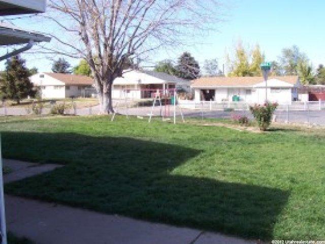 576 Kingston Ave, Layton, UT 84041 — photo 6