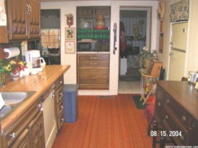 8599 S 90 E, Sandy, UT 84070 — photo 3