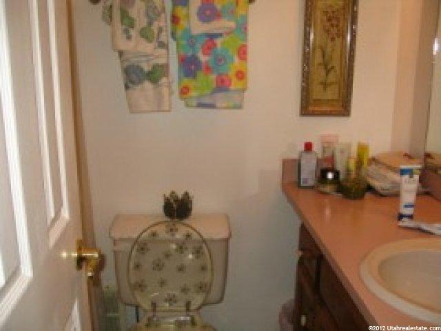 1785 N 225 W, Layton, UT 84041 — photo 5