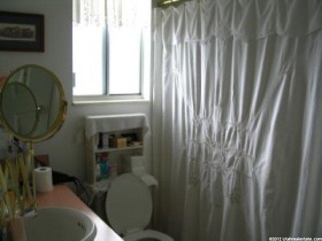 1785 N 225 W, Layton, UT 84041 — photo 7