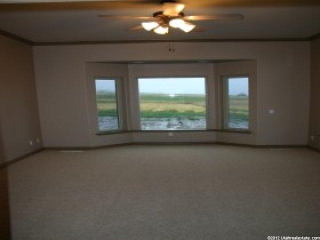 310 W 235 N, Wellsville, UT 84339 — photo 8