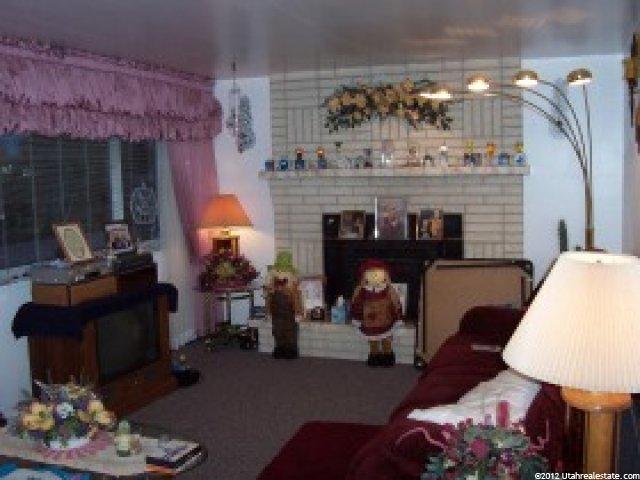 5224 S 2675 W, Roy, UT 84067 — photo 3