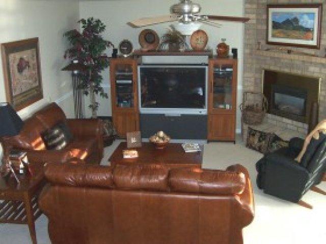 12058 Bluff View Dr, Sandy, UT 84092 — photo 5