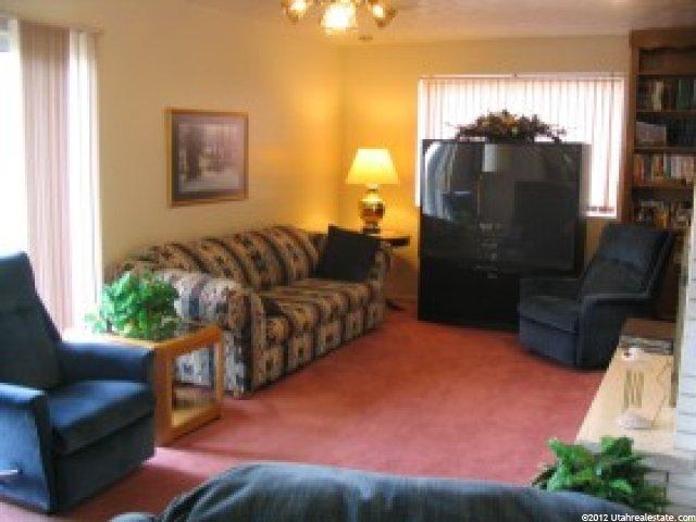 931 E Green Oaks Dr S, Bountiful, UT 84010 — photo 3