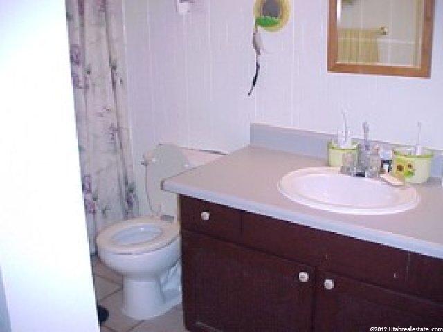 35 W Apple St, Grantsville, UT 84029 — photo 5