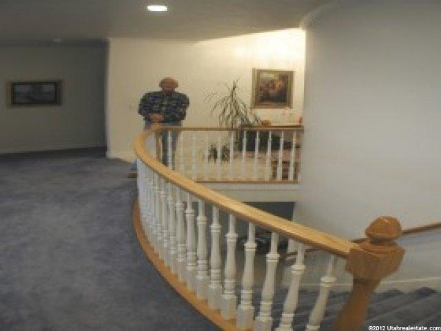 2119 Park Hills Dr, Centerville, UT 84014 — photo 7