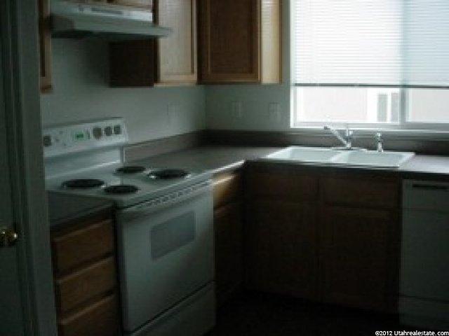 173 E 1875 N, North Ogden, UT 84414 — photo 2