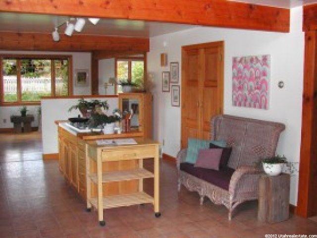 223 S State St, Teasdale, UT 84773 — photo 7