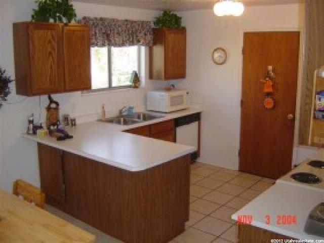 10669 S 1090 E, Sandy, UT 84094 — photo 5
