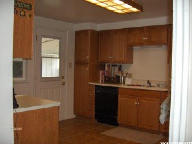 654 3rd St, Ogden, UT 84404 — photo 4