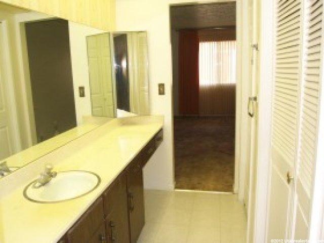 325 E 2550 N #105, North Ogden, UT 84414 — photo 8