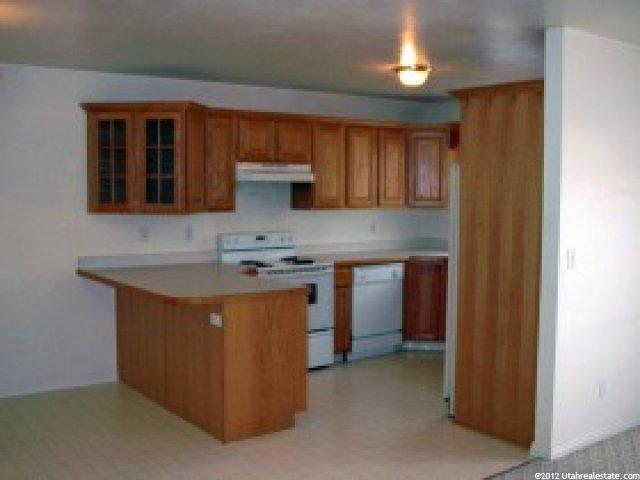684 Lynnbrook Dr, Spanish Fork, UT 84660 — photo 3