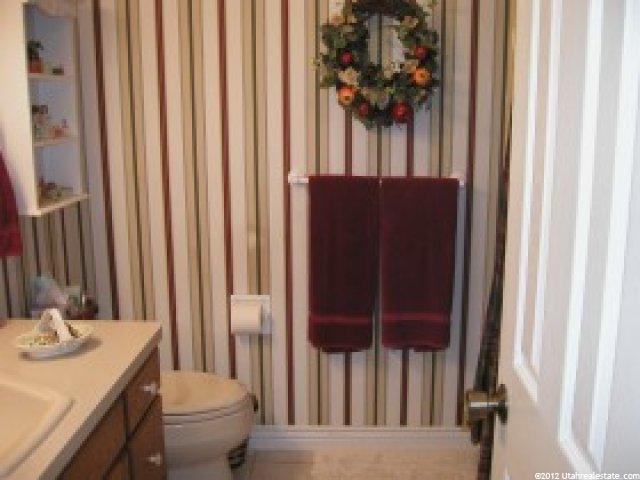 221 E 200 N, Kaysville, UT 84037 — photo 7